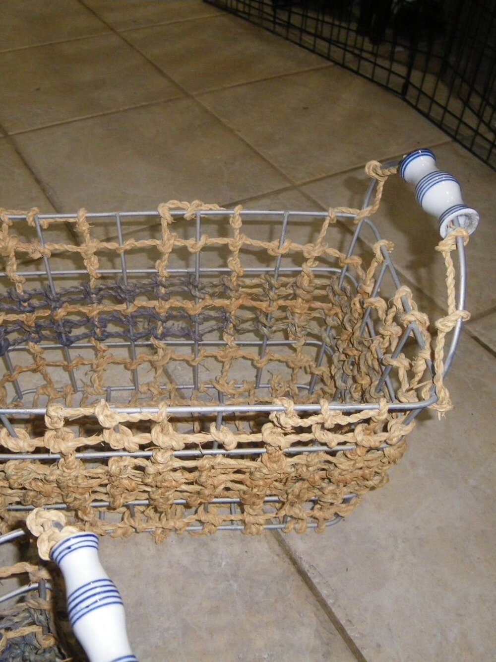 3 Wire & Rope Rigid Basket Set w/ Earthenware Handles - Picture 3 of 5